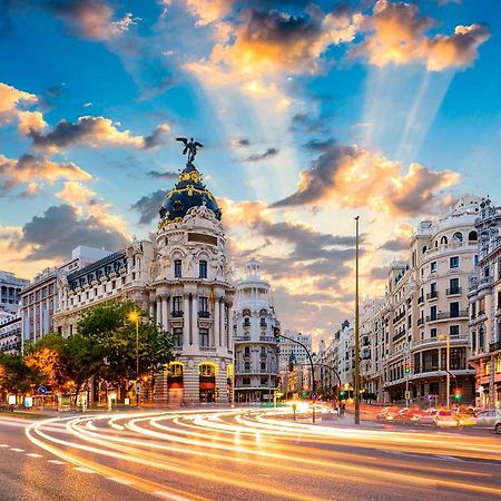 Appartamento Latina Sol Madrid Esterno foto