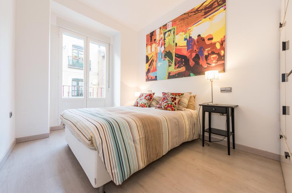 Appartamento Latina Sol Madrid Esterno foto